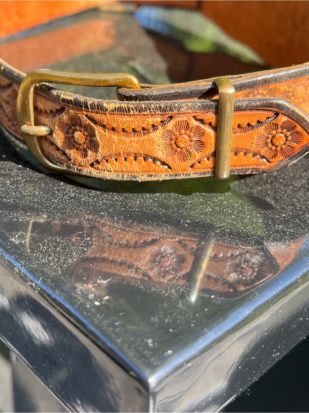 Vintage Brown Leather Floral Hand tooled Wide Cinch Belt size XS - Picture 9 of 10